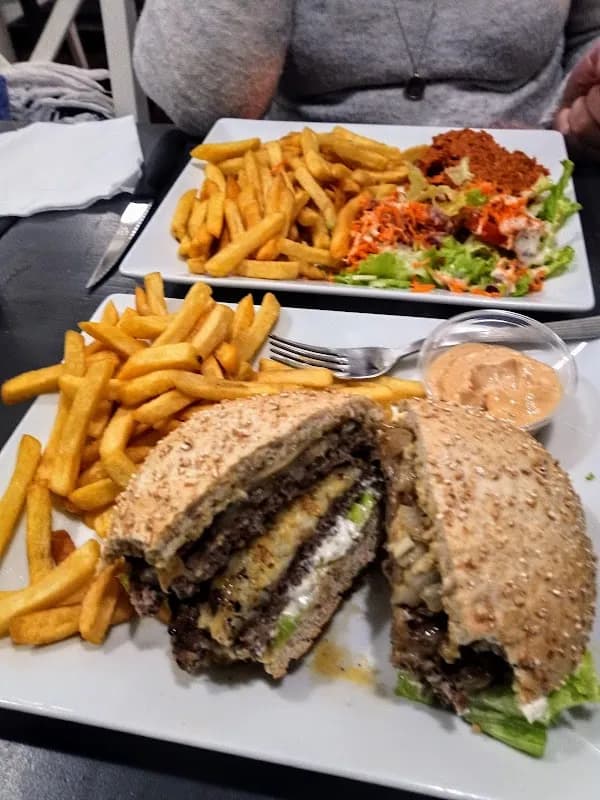 Food & Co