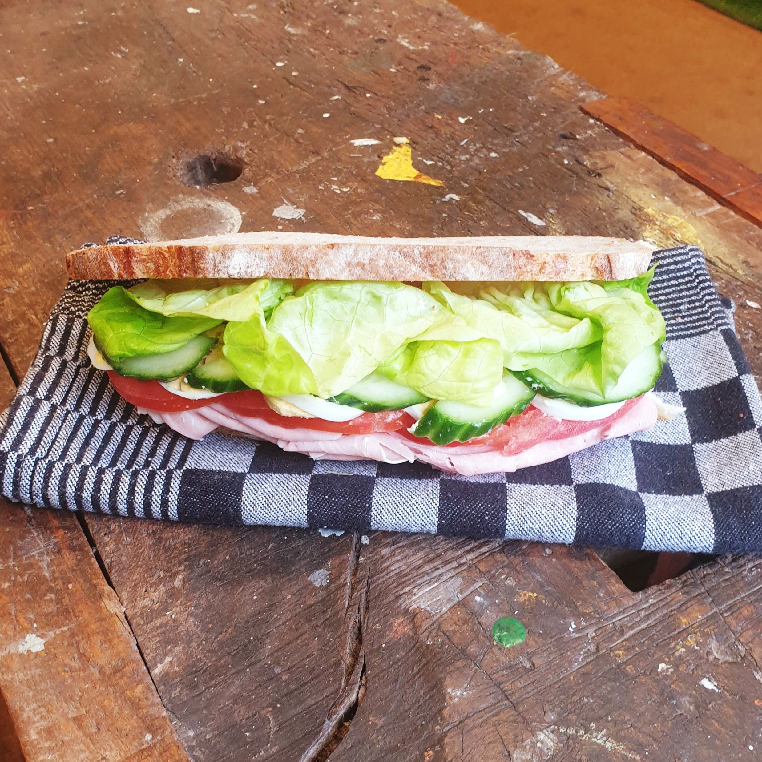 Beenham (Ham on the bone)