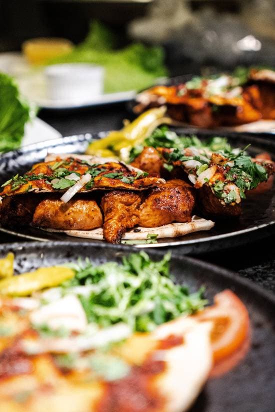 Grillades au Charbon de Bois