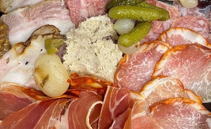 Cochonnailles