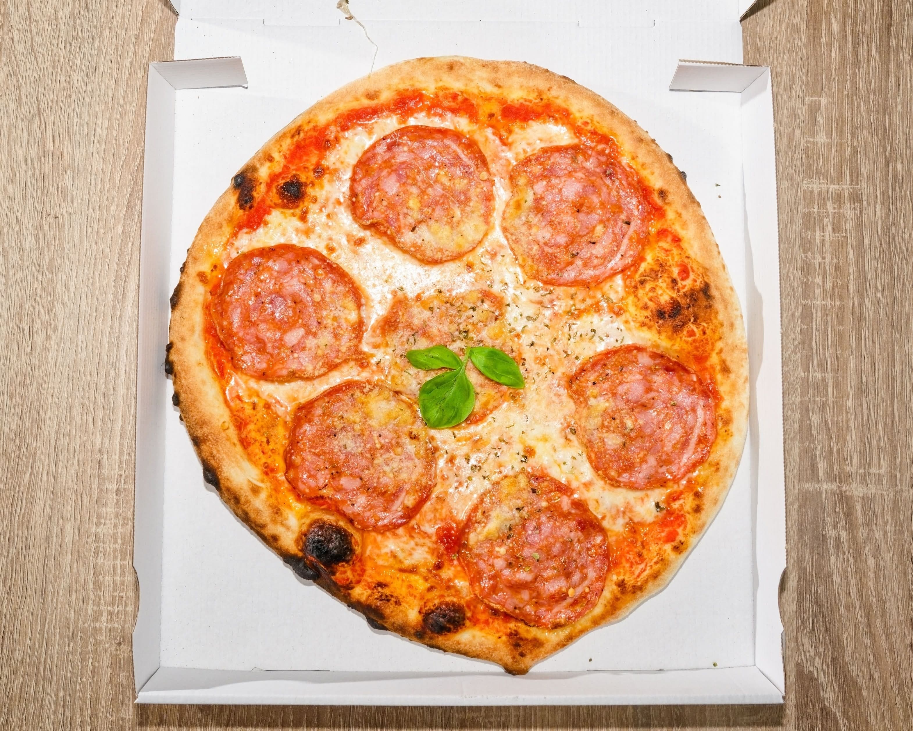 Pizza cacciatore