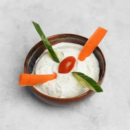 Labneh bitoum "tzatziki"